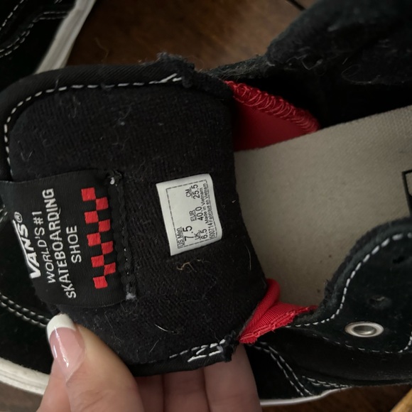 vans half cabs - Picture 3 of 3